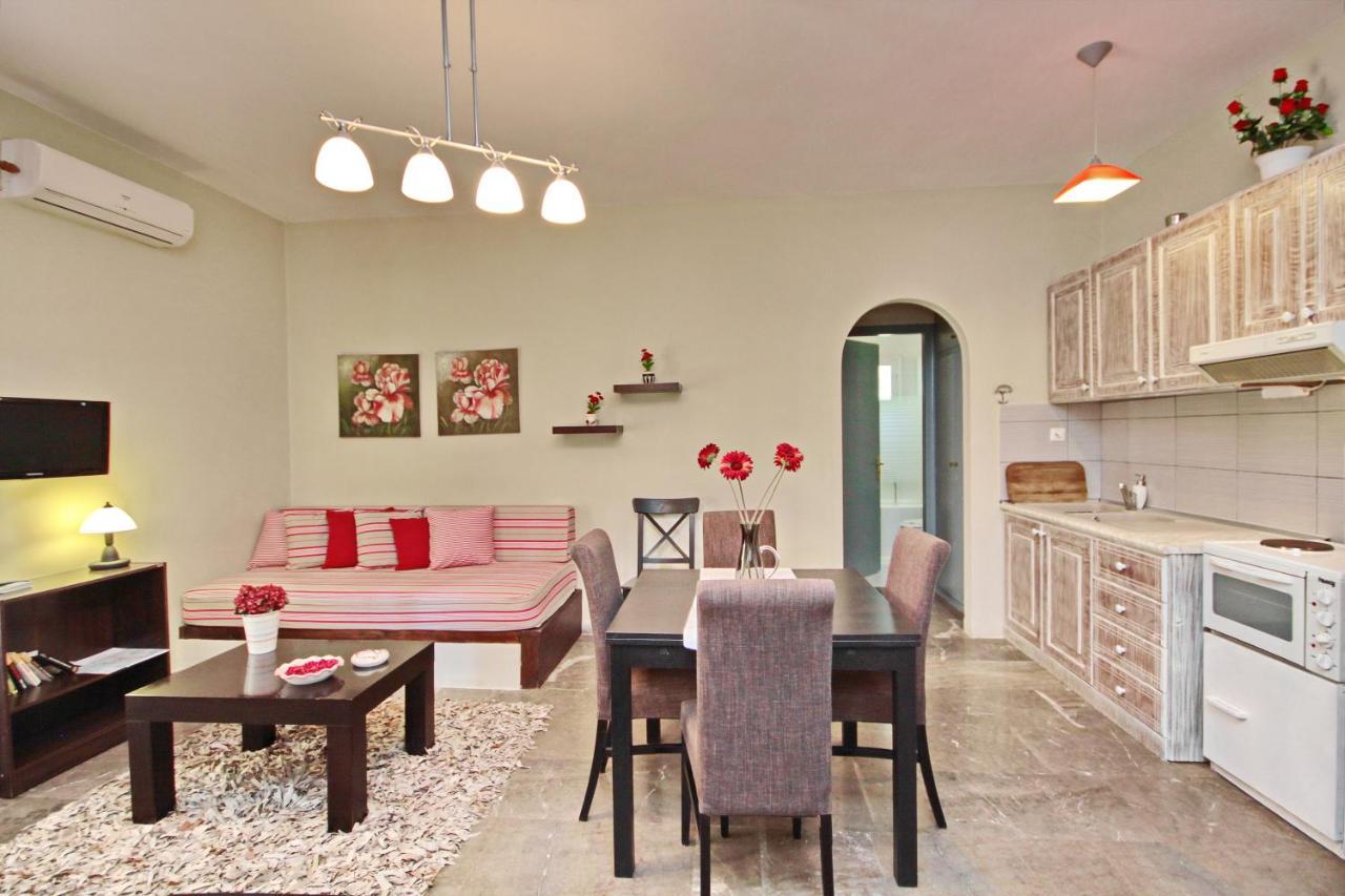 Aloe Luxury Apartments Portokhéli Eksteriør bilde